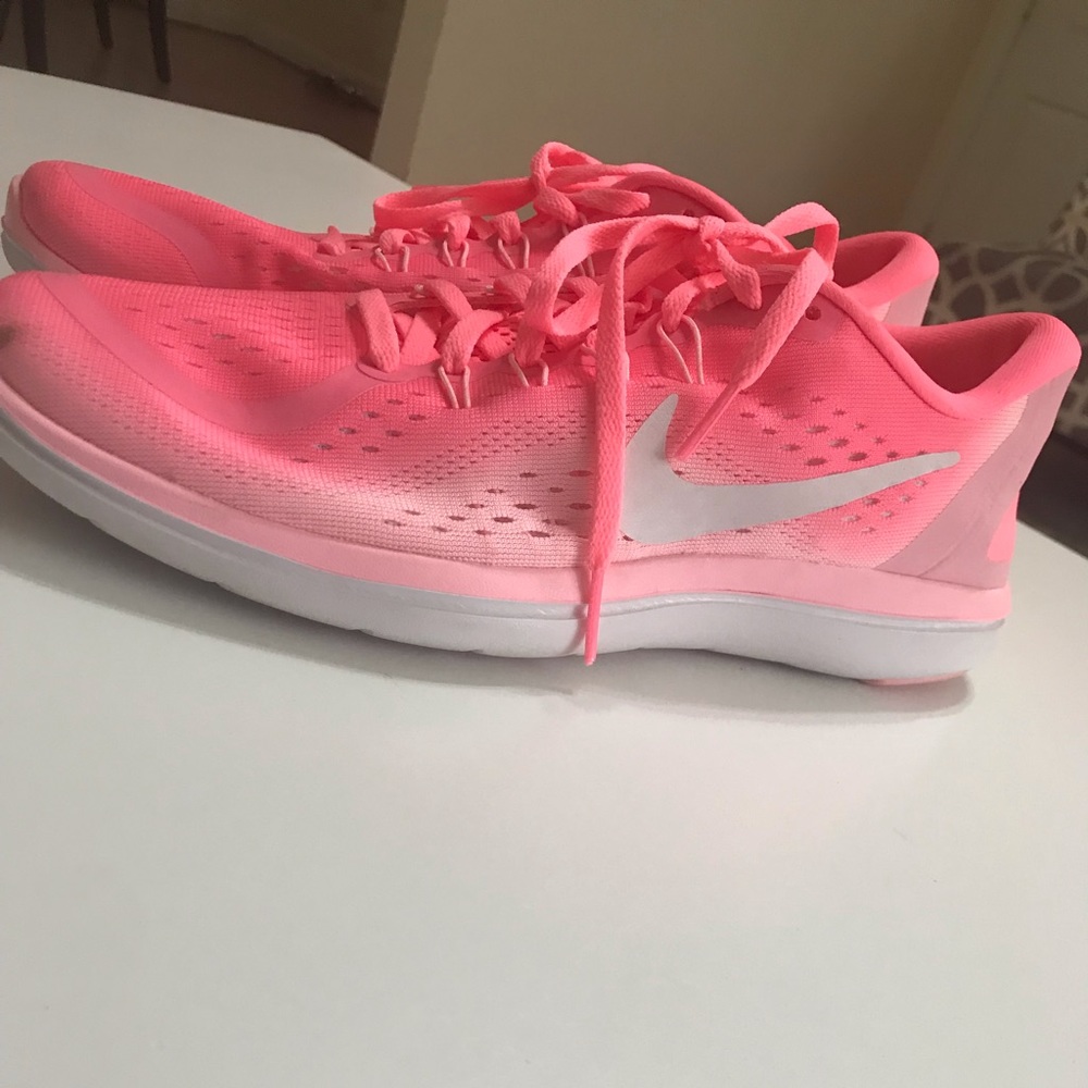 Gently used pink nikes